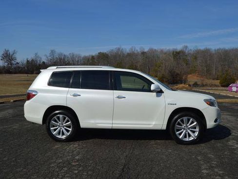 Used 2010 Toyota Highlander 4WD Hybrid w/ Extra Value Pkg 2 image 67