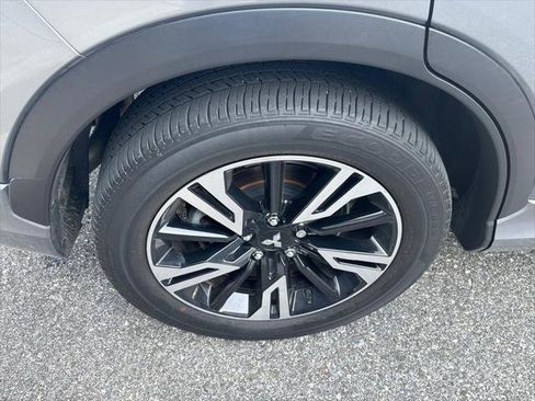 Used 2024 Mitsubishi Eclipse Cross SE AWD/4WD image 9
