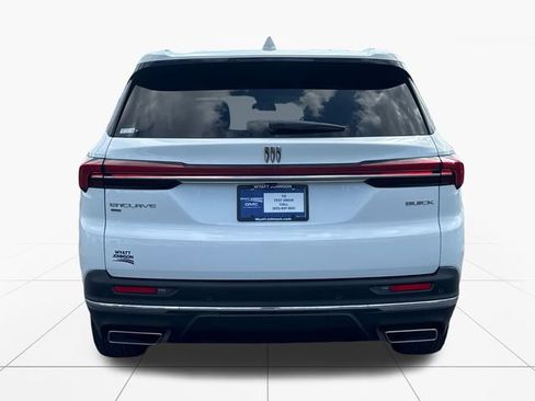 Used 2026 Buick Enclave Preferred AWD/4WD image 4