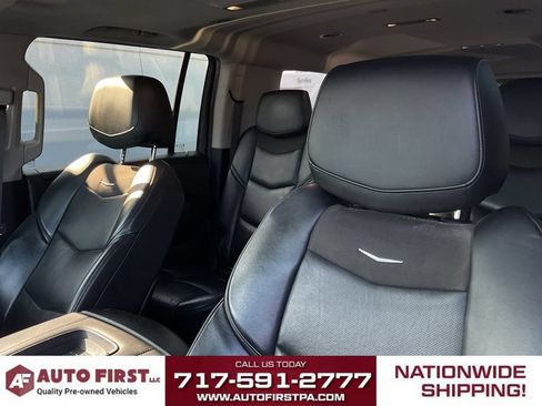 Used 2018 Cadillac Escalade ESV Luxury AWD/4WD image 8