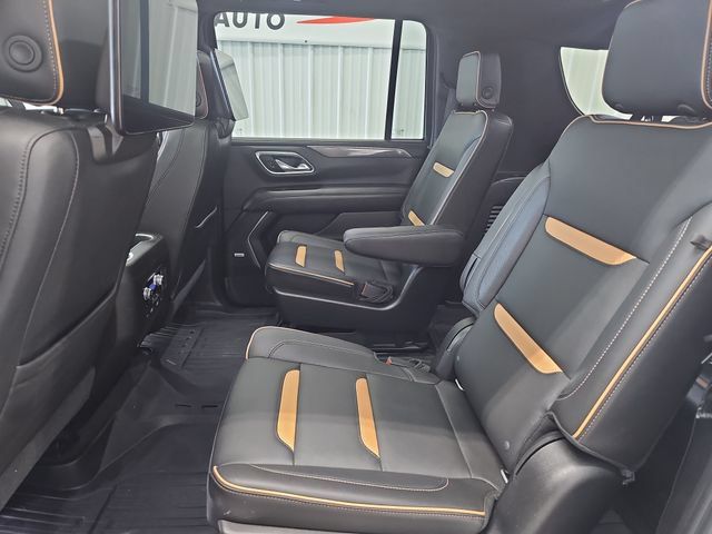 Used 2021 GMC Yukon XL AT4 w/ AT4 Premium Plus Package AWD/4WD image 36