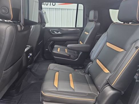 Used 2021 GMC Yukon XL AT4 w/ AT4 Premium Plus Package AWD/4WD image 36