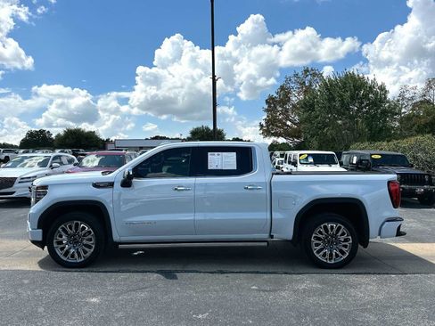 Used 2026 GMC Sierra 1500 Denali Ultimate AWD/4WD image 12