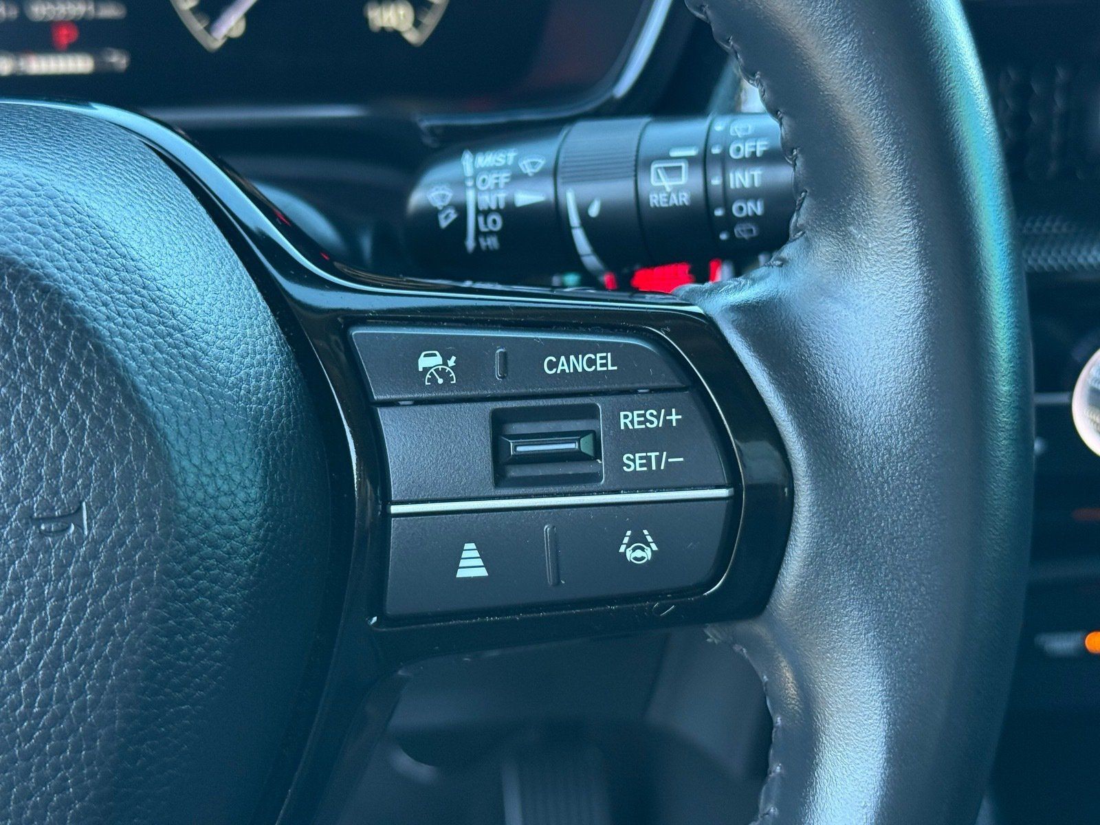 Used 2024 Honda CR-V EX-L image 19