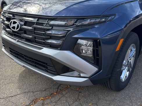 New 2026 Hyundai Tucson SE image 9