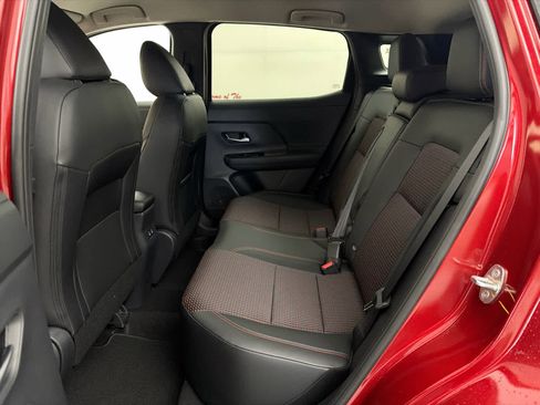 New 2026 Nissan Kicks SR FWD image 16