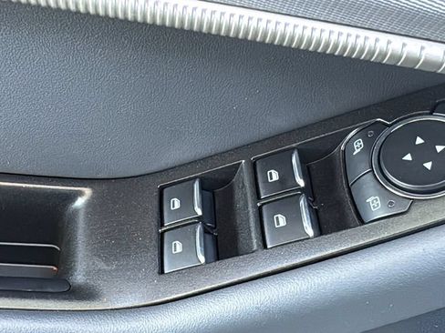 Certified 2025 Ford Explorer Active AWD/4WD image 19
