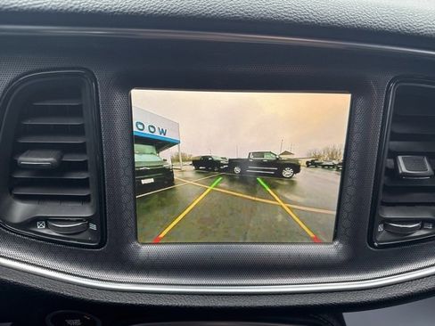 Used 2016 Dodge Challenger R/T Scat Pack w/ Leather Interior Group image 29