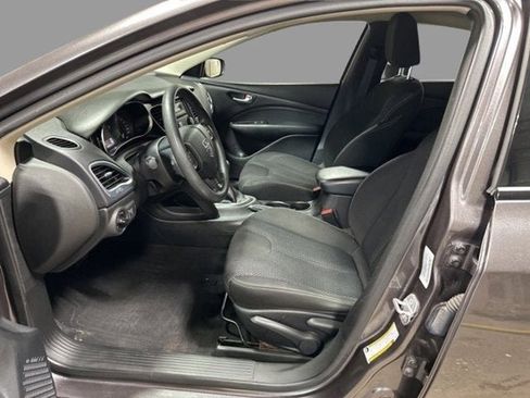 Used 2015 Dodge Dart SXT image 3