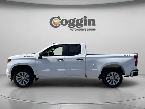 New 2026 Chevrolet Silverado 1500 Custom image 3