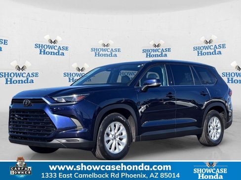 Used 2024 Toyota Grand Highlander FWD image 1