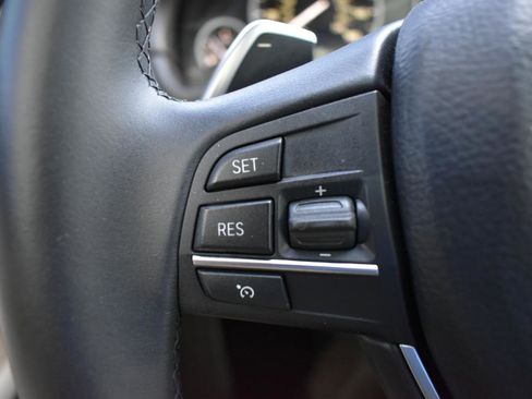 Used 2015 BMW 550i Sedan image 15