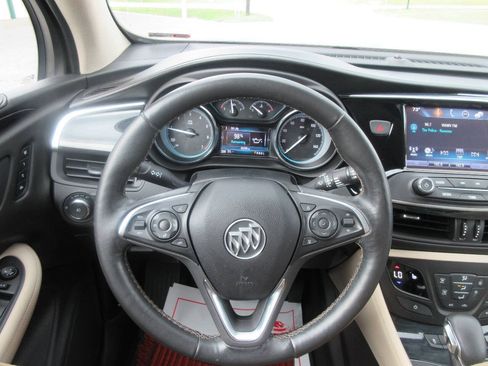 Used 2017 Buick Envision Essence FWD image 9