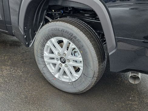 New 2026 Toyota Tundra SR5 AWD/4WD image 10