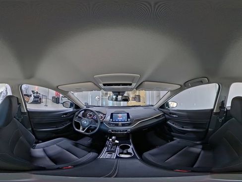 Certified 2024 Nissan Altima 2.5 SV image 17