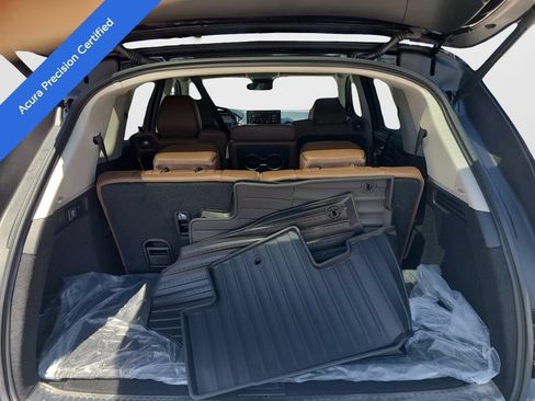 Used 2026 Acura MDX SH-AWD w/ Advance Package image 11