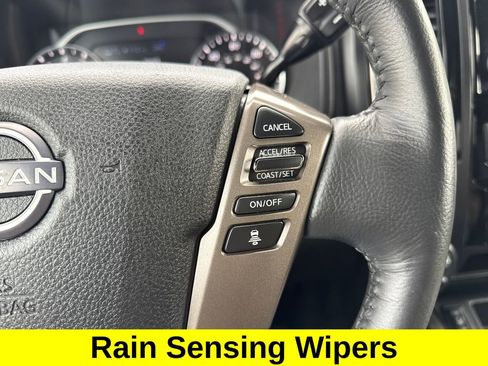Used 2024 Nissan Titan SV w/ SV Bronze Edition Package image 34