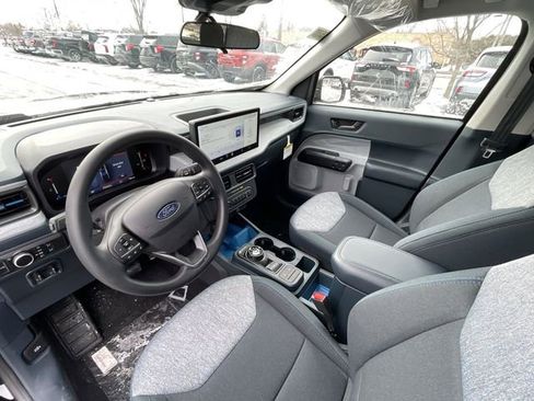 New 2025 Ford Maverick XLT w/ 4K Tow Package image 16