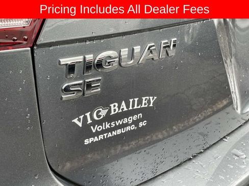 Used 2021 Volkswagen Tiguan SE FWD image 11