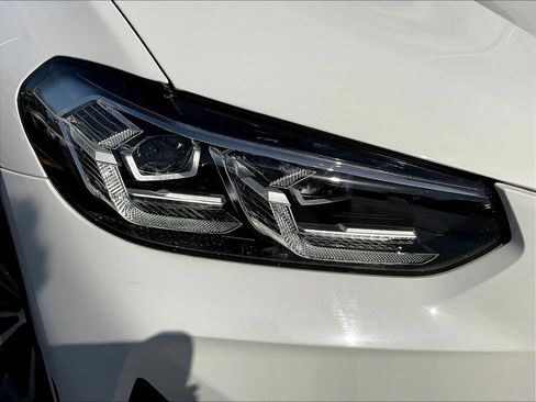 Used 2023 BMW X4 xDrive30i w/ Premium Package AWD/4WD image 30