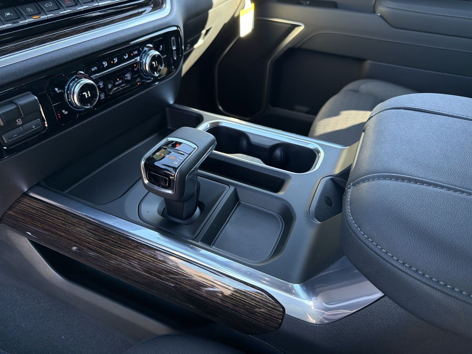 New 2026 GMC Sierra 1500 Elevation AWD/4WD image 17
