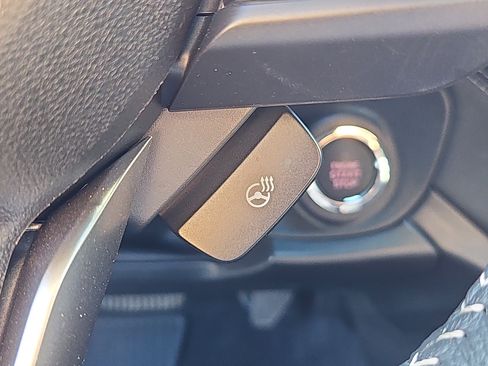 Certified 2025 Subaru Outback Limited AWD/4WD image 15