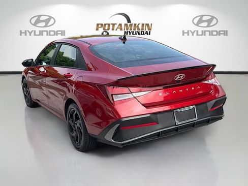 Certified 2026 Hyundai Elantra Sport FWD image 7