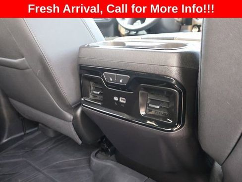 Used 2024 Chevrolet Silverado 1500 ZR2 image 19