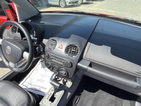 Used 2005 Volkswagen Beetle GLS image 49