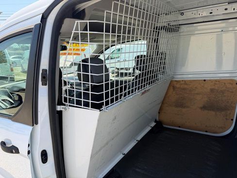 Used 2017 Ford Transit Connect XL FWD image 24