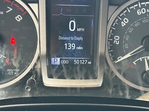 Certified 2021 Toyota Tacoma SR5 w/ Technology Package AWD/4WD image 33