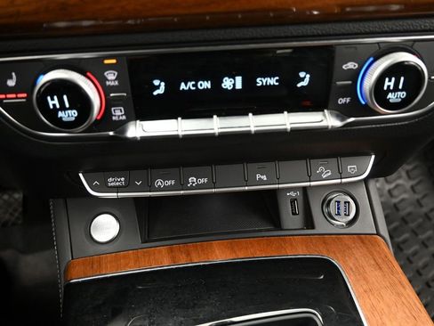 Used 2023 Audi Q5 2.0T Premium Plus image 41