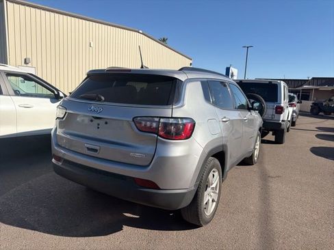 Used 2022 Jeep Compass Latitude w/ Convenience Group image 10