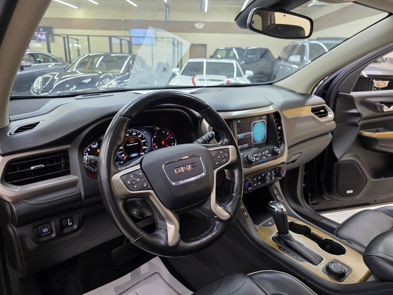 Used 2017 GMC Acadia Denali AWD/4WD image 19