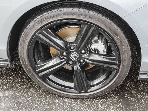 Used 2024 Honda Accord Sport image 12