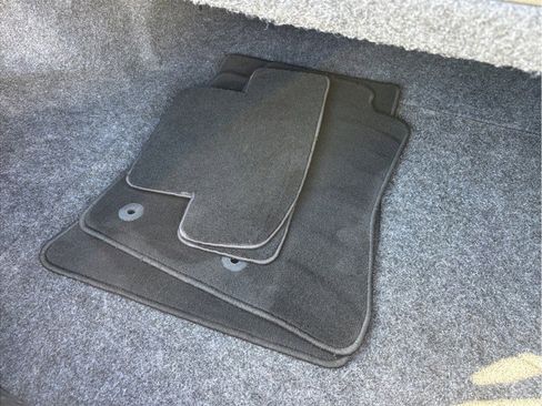 Used 2020 Ford Mustang Premium image 40