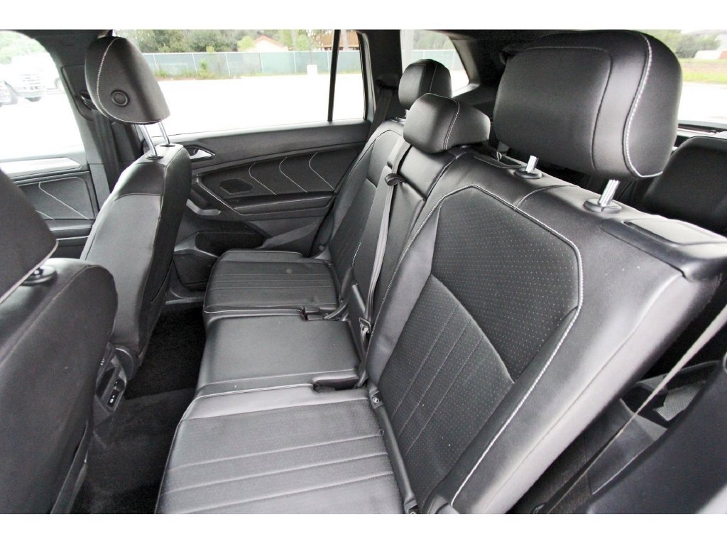 Used 2022 Volkswagen Tiguan SE R-Line FWD image 14