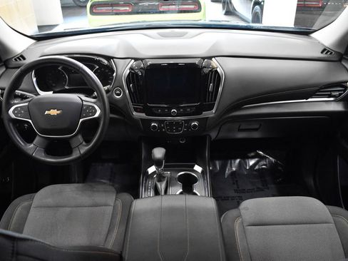 Used 2021 Chevrolet Traverse LT FWD image 22