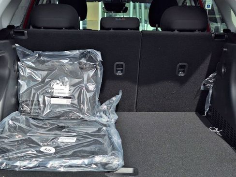 New 2027 Hyundai Kona SEL Sport AWD/4WD image 26