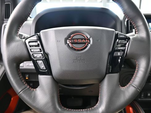 Used 2025 Nissan Frontier Pro-X w/ Pro Premium Package image 25