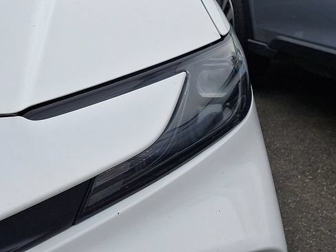 Used 2025 Toyota Camry SE FWD image 7