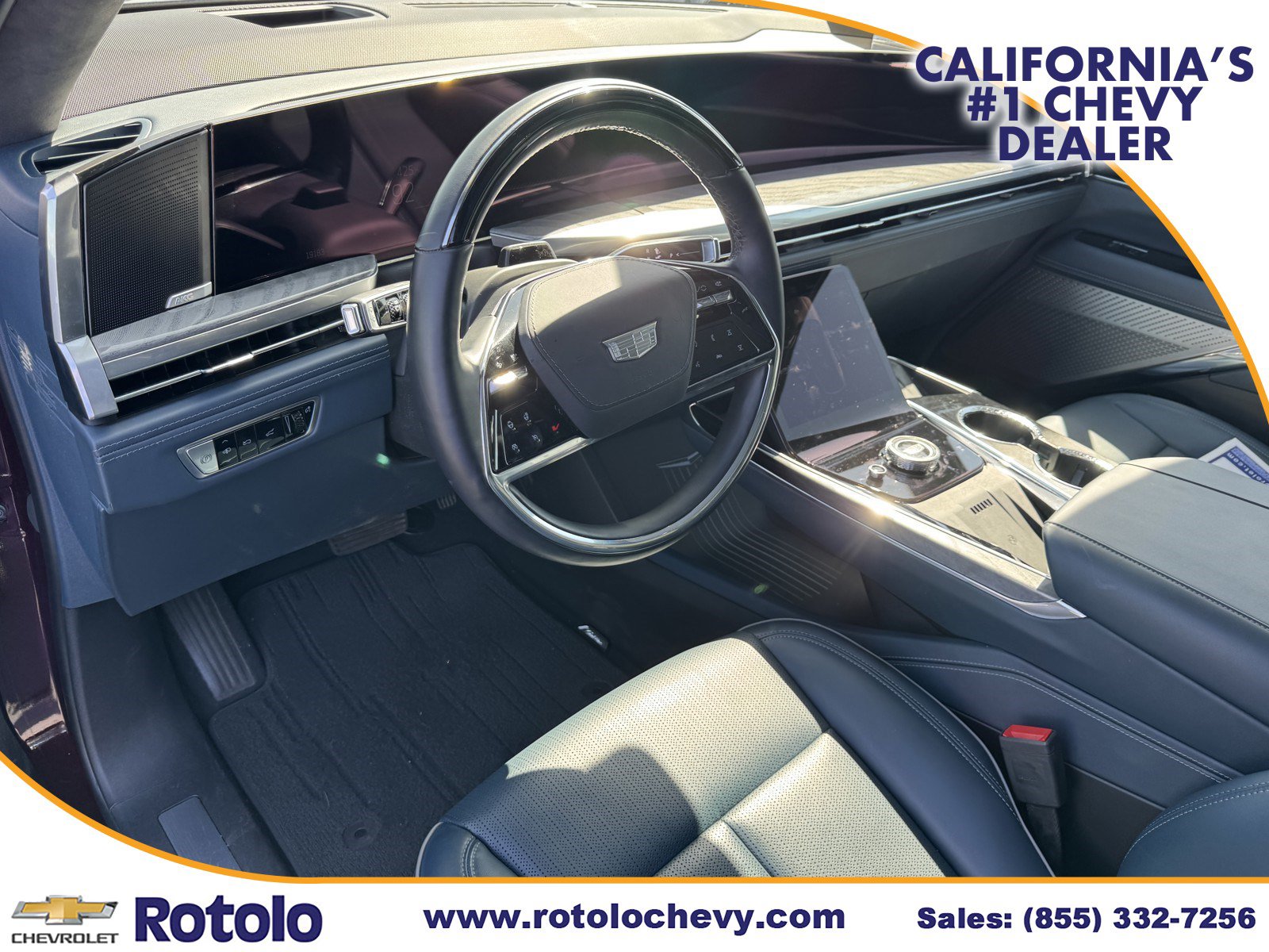 Used 2025 Cadillac Escalade IQ Luxury 2 w/ LPO, Premium Carpet Package AWD/4WD image 17