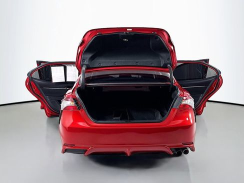 Used 2023 Toyota Camry SE image 23