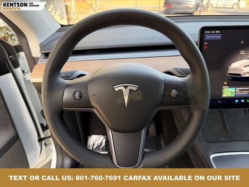 Used 2024 Tesla Model Y Long Range image 17