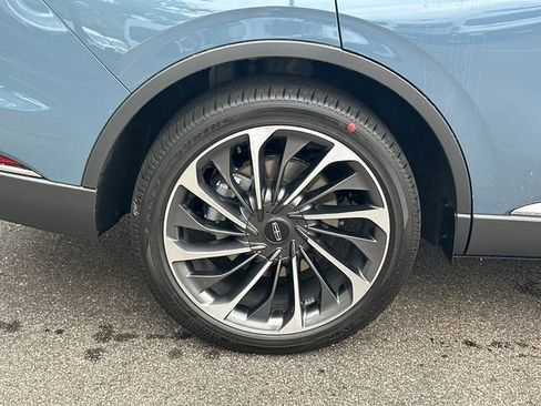 New 2026 Lincoln Aviator Reserve AWD/4WD image 17