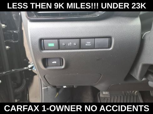 Used 2025 Nissan Sentra SV image 17