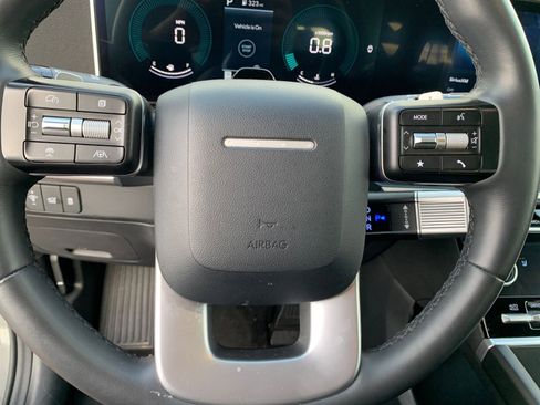 Used 2025 Hyundai Santa Fe SEL image 30