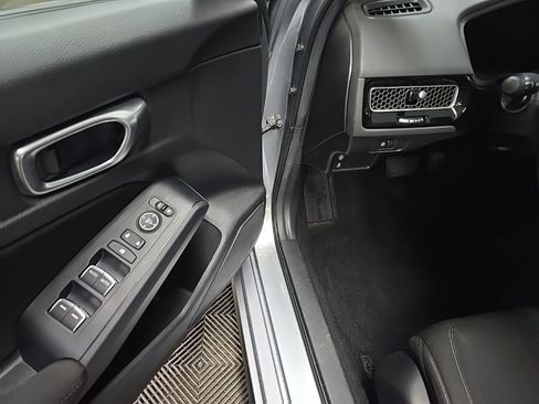 Used 2024 Honda Civic LX image 27