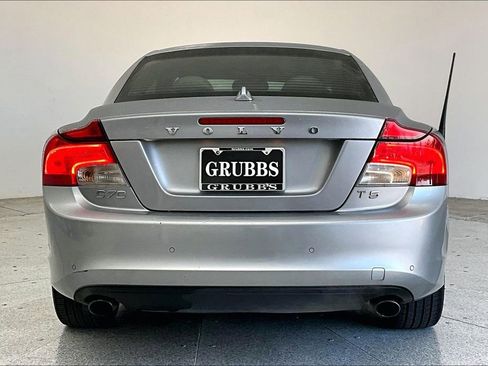 Used 2012 Volvo C70 T5 image 6
