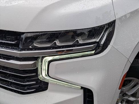 Used 2023 Chevrolet Tahoe LT RWD image 2